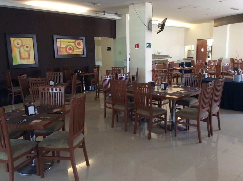 Hotel Soleil Business Class Celaya المظهر الخارجي الصورة