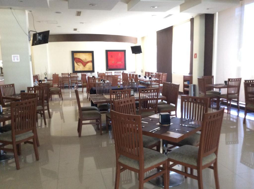 Hotel Soleil Business Class Celaya المظهر الخارجي الصورة