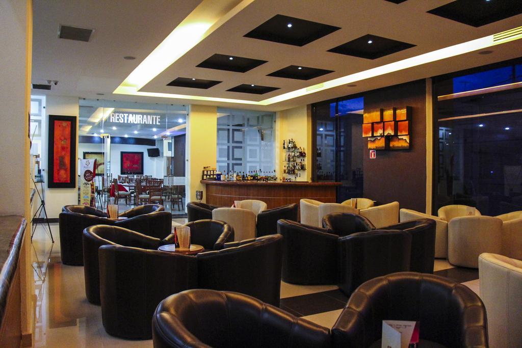 Hotel Soleil Business Class Celaya المظهر الخارجي الصورة